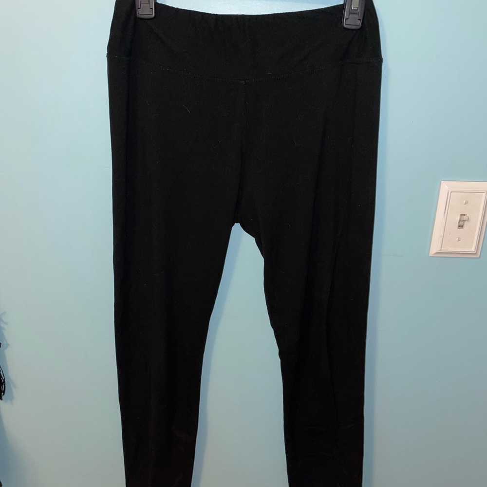 💙 Leggings World- Black Leggings Size Large